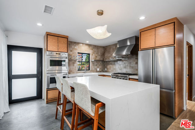 6116 W 85th Place, Los Angeles CA: https://media.crmls.org/mediaz/f33051a7-6db9-4e2d-aecf-8c519e8d197d.jpg