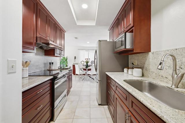 2995 Pettigrew Court, San Jose CA: https://media.crmls.org/mediaz/f331999e-14f9-411c-95ee-39de00cce244.jpg