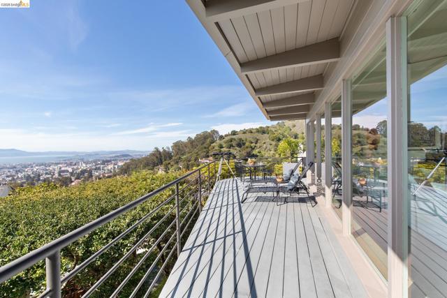2 Gravatt Drive, Berkeley CA: https://media.crmls.org/mediaz/f332475d-3d0c-4326-8e03-80e7918fd9f5.jpg