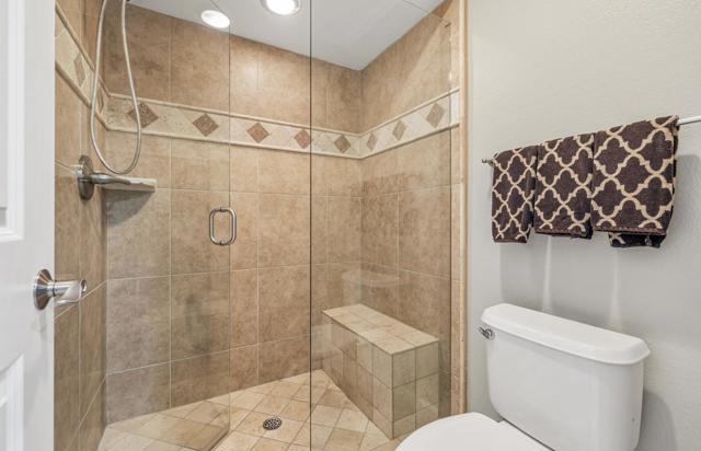48665 Moon Terrace Lane, Palm Desert, CA 92260