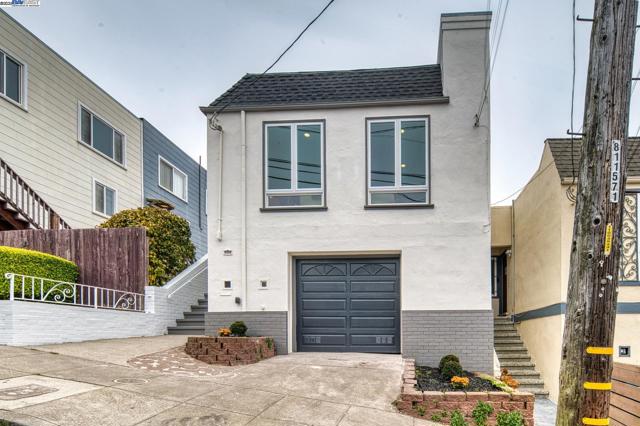 282 Bright St, San Francisco CA: https://media.crmls.org/mediaz/f3349aaf-8b14-4a79-8b11-d28cbd1c0e4d.jpg