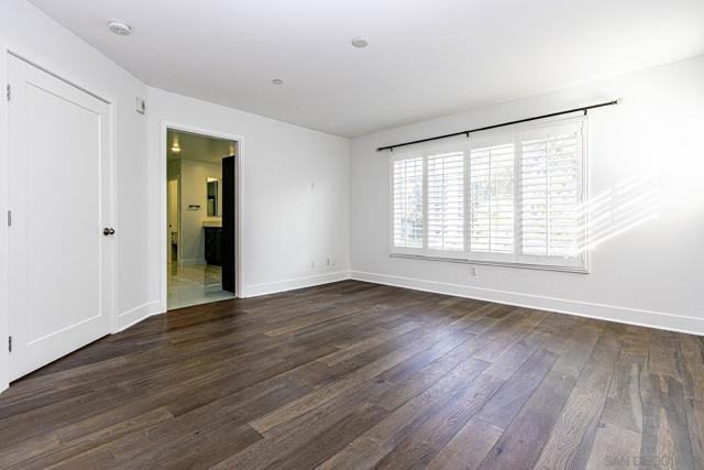 2400 Torrey Pines Rd, La Jolla CA: https://media.crmls.org/mediaz/f33667b1-e2cf-4e4e-a4ac-76e3155d55a4.jpg