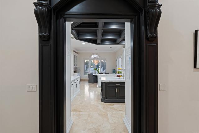 Detail Gallery Image 35 of 65 For 6998 Rancho La Cima, Rancho Santa Fe,  CA 92067 - 7 Beds | 8/1 Baths