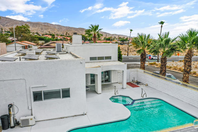 10341 Palm Drive, Desert Hot Springs CA: https://media.crmls.org/mediaz/f33c08e6-ad34-47d9-8218-6bffa6cdd32b.jpg