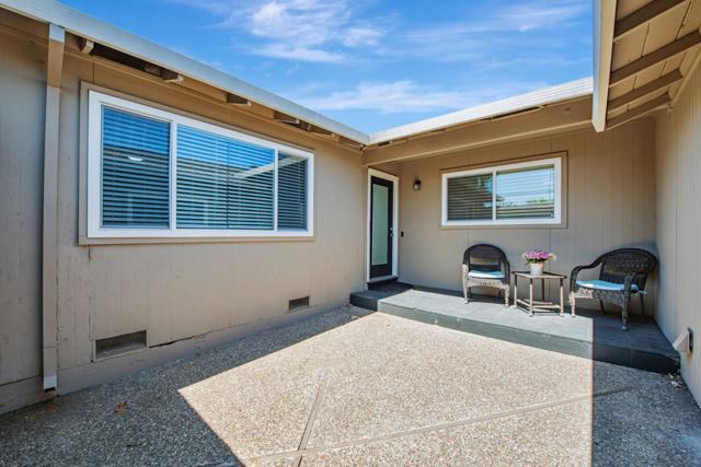 4070 Ross Avenue, San Jose CA: https://media.crmls.org/mediaz/f33c19e4-6957-4f15-9524-d3c99d216e64.jpg