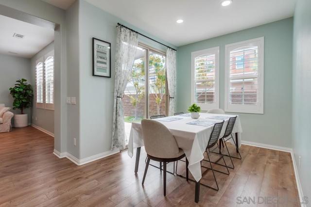 15655 Paseo Montenero, San Diego CA: https://media.crmls.org/mediaz/f33c351b-b21a-429a-8341-b8f516d8e806.jpg