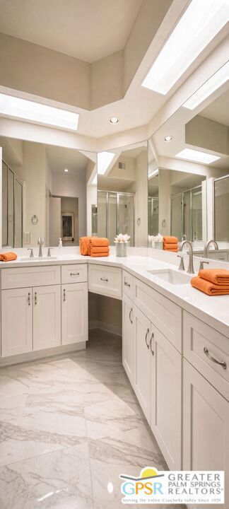 610 Vista Lago Circle, Palm Desert, CA 92211