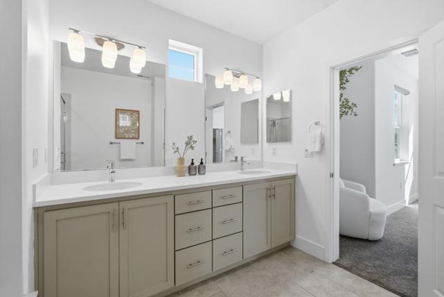 490 Trace Lane, Hayward CA: https://media.crmls.org/mediaz/f33d5ca9-44d2-4512-82cb-65ef92435501.jpg