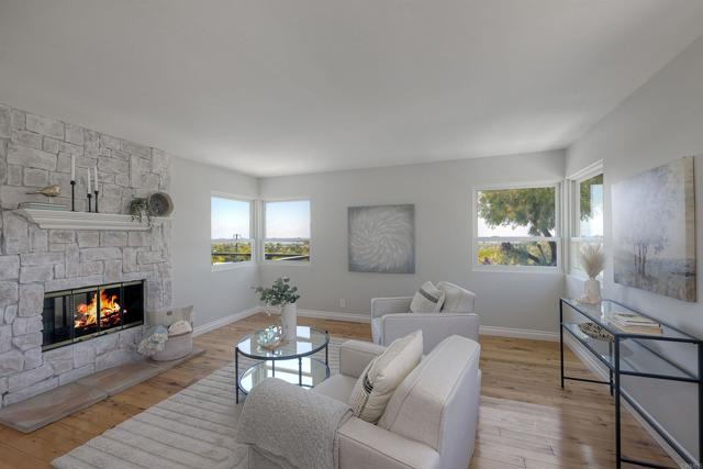 Detail Gallery Image 38 of 64 For 1669 Burgundy Rd., Encinitas,  CA 92024 - 6 Beds | 3/2 Baths