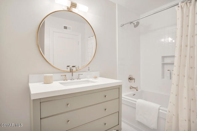 1228 S Westlake Boulevard, Westlake Village CA: https://media.crmls.org/mediaz/f33f157f-dfca-4e0a-bc8d-42698acbb371.jpg