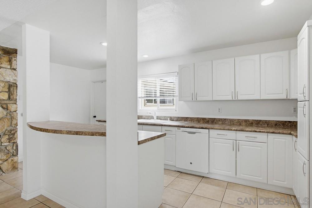 12838 Montauk St - photo 11