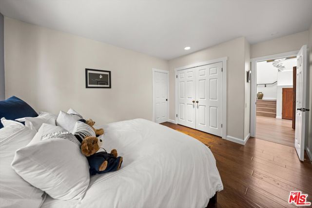 1435 Sycamore Canyon Road, Santa Barbara CA: https://media.crmls.org/mediaz/f3405263-eade-4c98-8732-65dddb7569fe.jpg