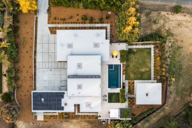 26270 Purissima Road, Los Altos Hills CA: https://media.crmls.org/mediaz/f3409d9b-e537-4b17-9e07-820f547ffabf.jpg