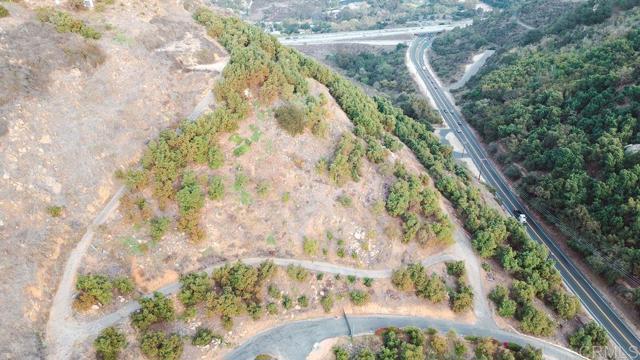 Detail Gallery Image 2 of 18 For 1411 Wild Acres Rd., Vista,  CA 92084 - – Beds | – Baths