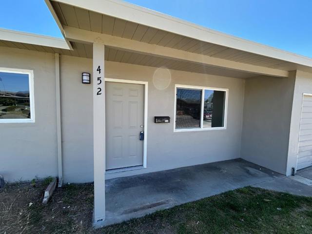 452 Vallejo Street, Salinas CA: https://media.crmls.org/mediaz/f348f845-873c-4f96-91fe-60c0f81e1905.jpg