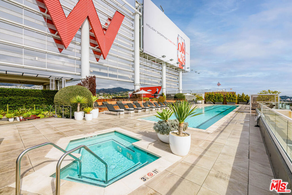 6250 Hollywood Boulevard #5C