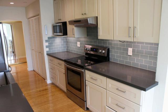 Image 2 of 18 For 1110 Bayswater Avenue 105