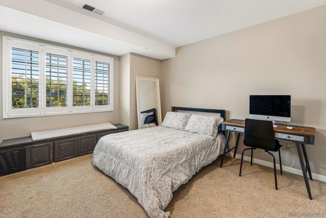 3188 Ora Avo Terrace, Vista CA: https://media.crmls.org/mediaz/f34aebfa-296c-4002-857a-17ec7afc6a21.jpg