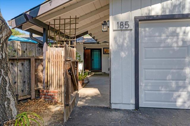 185 Woodston Way, Ben Lomond CA: https://media.crmls.org/mediaz/f34b1941-da2d-4d75-add1-d32167961b4a.jpg