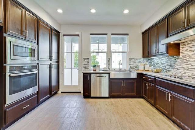 2045 Atlas Loop, Mountain View CA: https://media.crmls.org/mediaz/f34bdc41-a6ce-41e4-a9ac-66d04efb4ef9.jpg