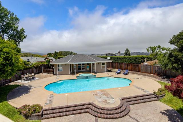 510 Oak Park Way, Redwood City CA: https://media.crmls.org/mediaz/f34d1874-771a-44d1-9690-64d971fab775.jpg