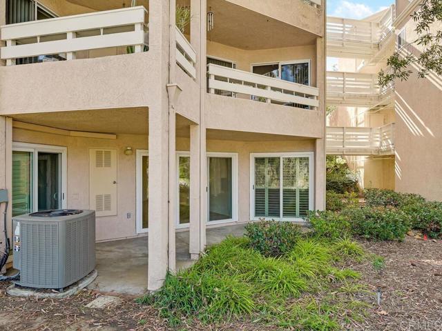 Detail Gallery Image 12 of 32 For 7263 Camino Degrazia #31,  San Diego,  CA 92111 - 2 Beds | 2 Baths