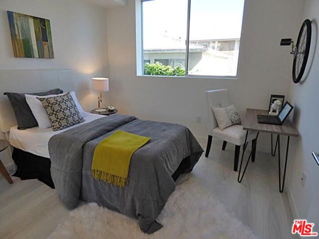1526 ARMACOST Avenue, Los Angeles CA: https://media.crmls.org/mediaz/f34ef6a8-3994-4822-89db-16b4710a12b9.jpg