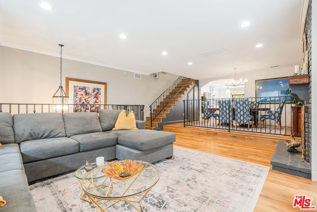 18100 Burbank Boulevard #26