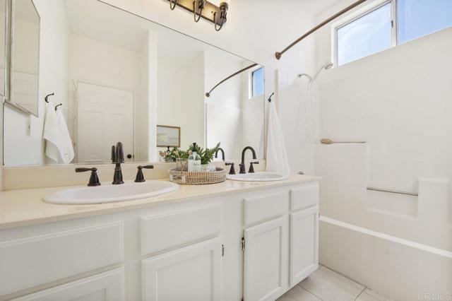 Detail Gallery Image 14 of 24 For 418 W San Marcos Bld #138,  San Marcos,  CA 92069 - 2 Beds | 2/1 Baths