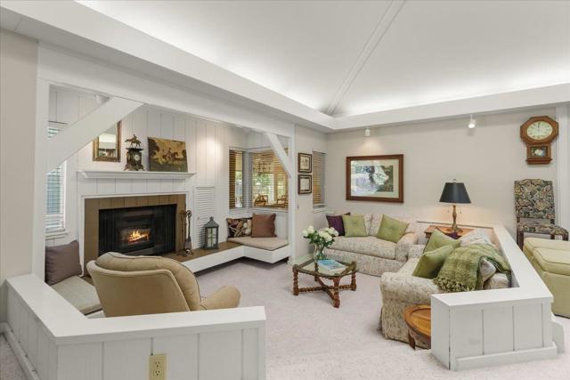 4711 Old San Jose Road, Soquel CA: https://media.crmls.org/mediaz/f3508607-1163-42ea-8e04-9b45df056a84.jpg
