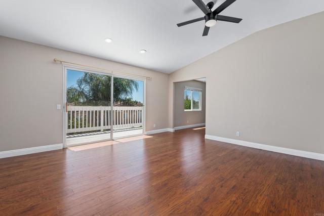 41231 Crooked Stick Dr, Temecula CA: https://media.crmls.org/mediaz/f3514ed7-9460-429e-9609-040018db47d8.jpg
