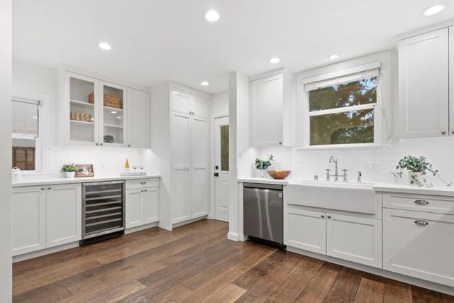 220 26th Avenue, San Mateo CA: https://media.crmls.org/mediaz/f352817b-3c72-440c-a336-6853a3efc155.jpg
