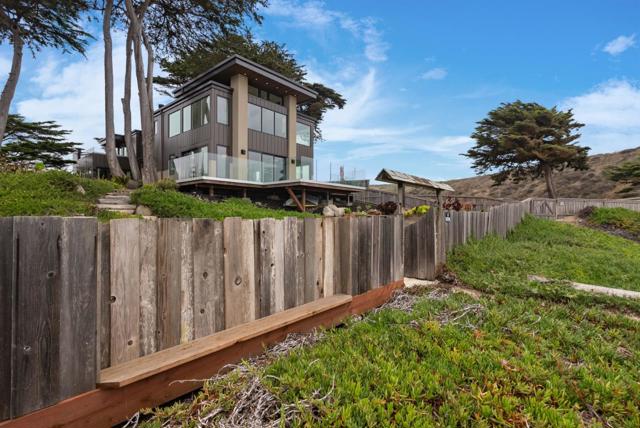 275 Davenport Landing Road, Davenport CA: https://media.crmls.org/mediaz/f3531ed3-33fc-4ebe-9648-0b3d31e3c37d.jpg