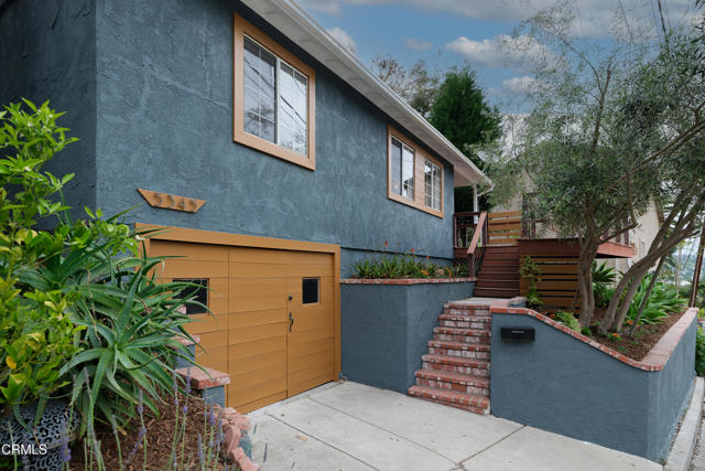 5345 Monterey Road, Los Angeles CA: https://media.crmls.org/mediaz/f35371e5-7752-4930-9a24-2ad176765f34.jpg