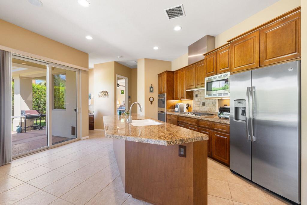 MLS #219134945DA image #3