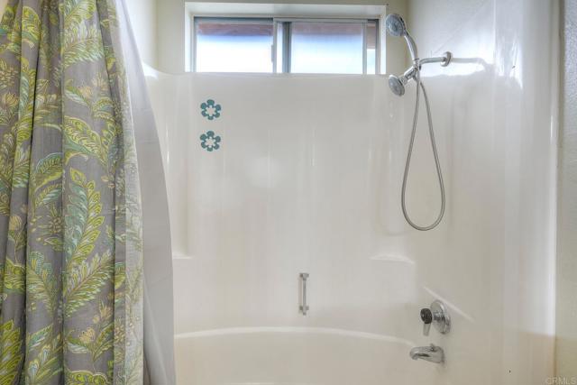 Detail Gallery Image 23 of 47 For 3607 Frenzel Cir, Oceanside,  CA 92056 - 2 Beds | 2 Baths