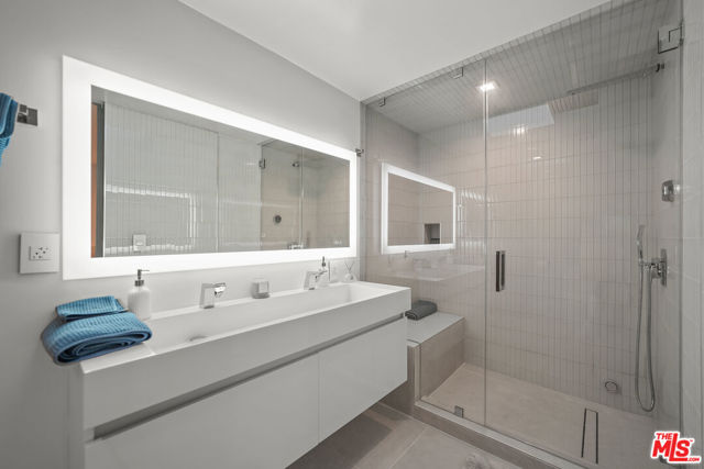 17116 Adlon Road, Encino CA: https://media.crmls.org/mediaz/f35632d5-f3a0-4c1f-acc9-b4aaafe56cee.jpg