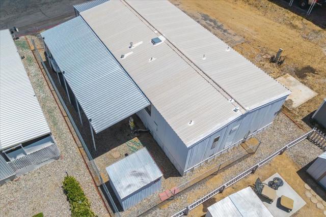 7425 Church Street, Yucca Valley CA: https://media.crmls.org/mediaz/f3564e59-86fa-4e67-a3e9-3c8d4acb6948.jpg