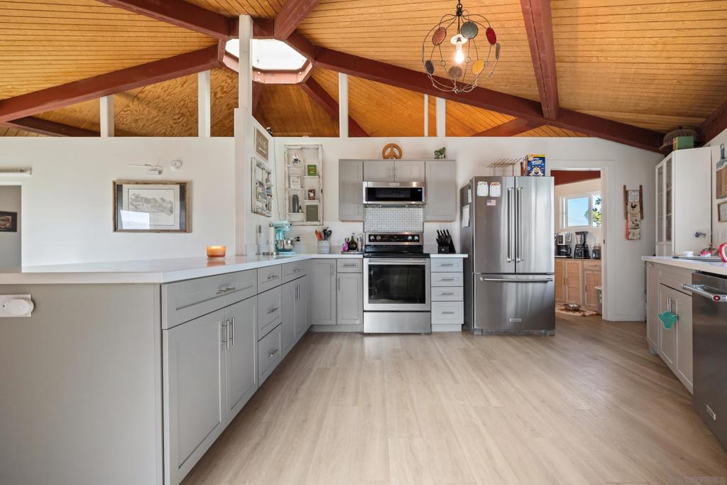 MLS #250043179SD image #53