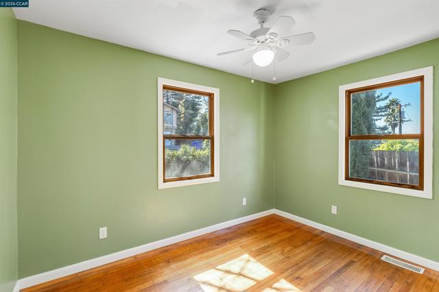 Image 16 of 54 For 5264 Sunset Dr