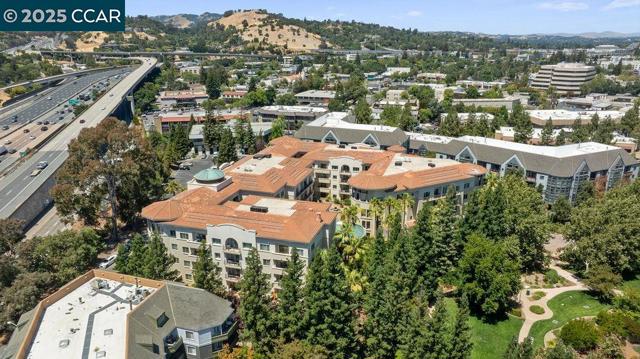 1315 Alma Ave, Walnut Creek CA: https://media.crmls.org/mediaz/f356cc82-cf7f-4735-abed-645c24b54162.jpg