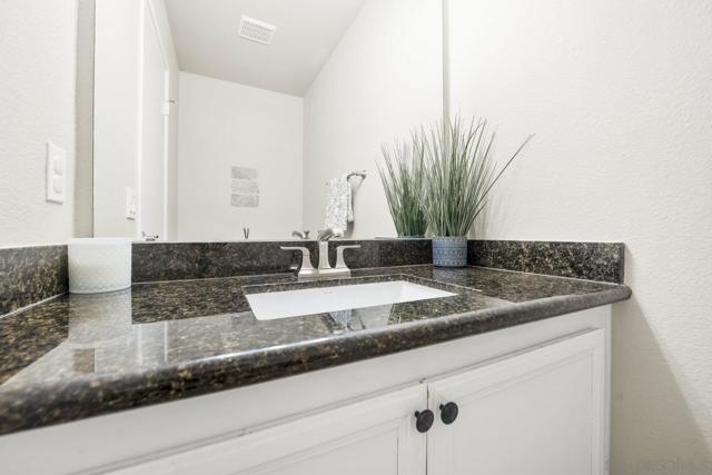11781 Caminito De Las Missiones, San Diego CA: https://media.crmls.org/mediaz/f358b716-10fa-4b28-b6f2-1c1f17e3fdaa.jpg