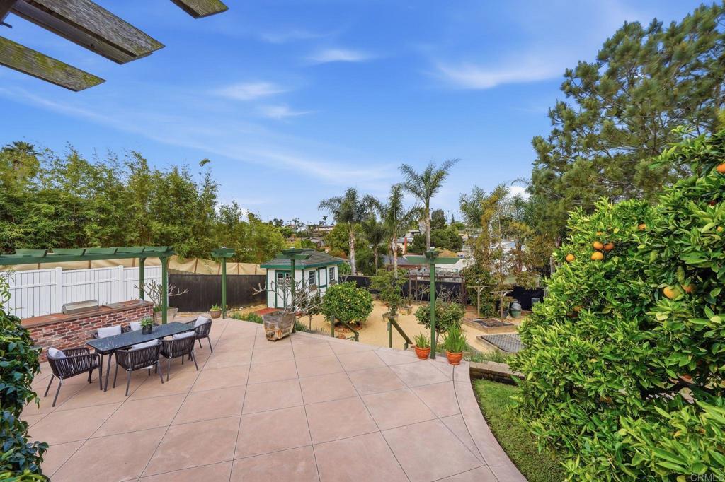 1772 Redondo Street - photo 16