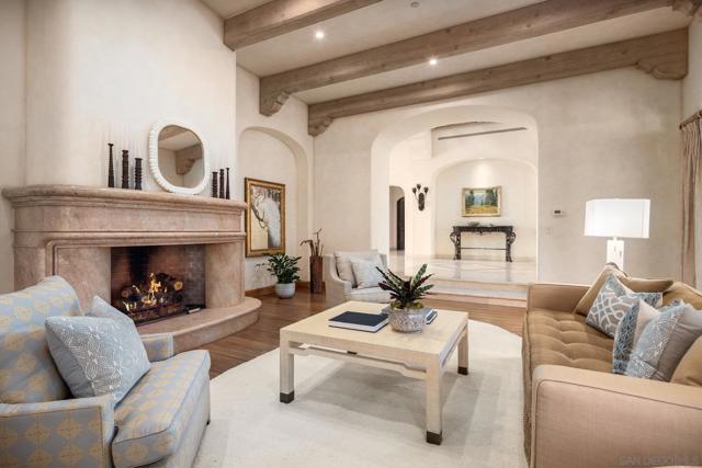 17535 Los Morros, Rancho Santa Fe CA: https://media.crmls.org/mediaz/f35b25db-d585-4952-8d44-175f96d14684.jpg