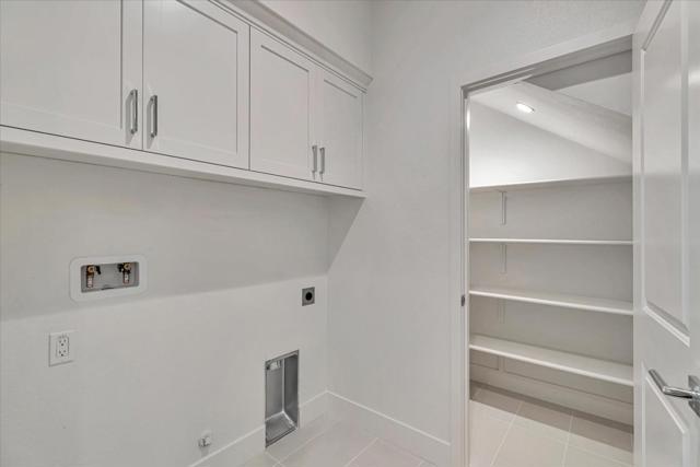 326 Isabelline Court, San Ramon CA: https://media.crmls.org/mediaz/f35b6460-4f45-45c4-9a02-d54415e657a6.jpg