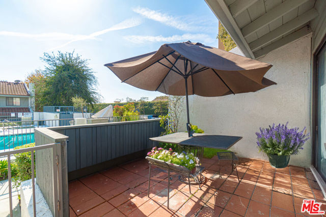 7312 Bright Avenue, Whittier CA: https://media.crmls.org/mediaz/f35d48ee-ccad-41a1-8321-6065874fe7cd.jpg