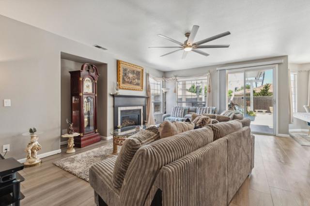 7355 Edgewater Street, Chowchilla CA: https://media.crmls.org/mediaz/f35d5239-80f9-4454-a94f-a6ab30ab2c6f.jpg