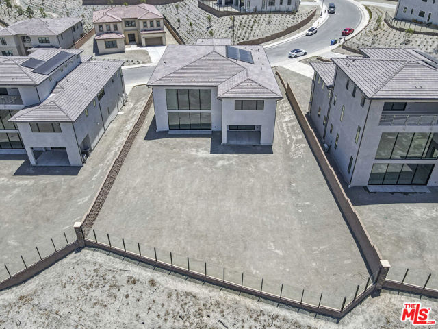 20115 W Galway Lane, Porter Ranch CA: https://media.crmls.org/mediaz/f35dbc8e-435d-4b2b-9f06-f168200c12f5.jpg
