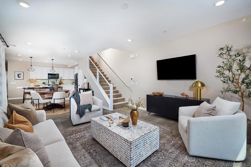 MLS #250035062SD image #9