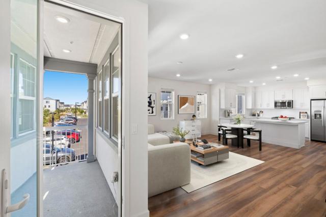 37413 Bowline Road, Newark CA: https://media.crmls.org/mediaz/f35ef95b-0de5-441f-bdf5-6769d1712ce1.jpg